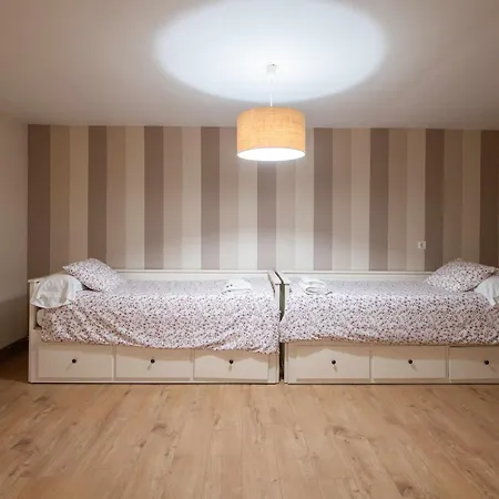 Eltxok - Cerca Del Centro De *