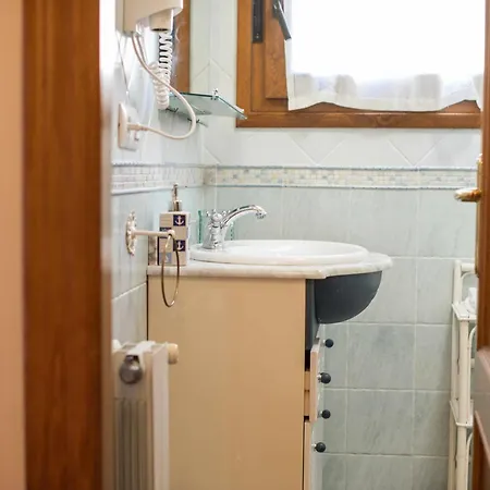 빌라 Eltxok - Cerca Del Centro De 라네스